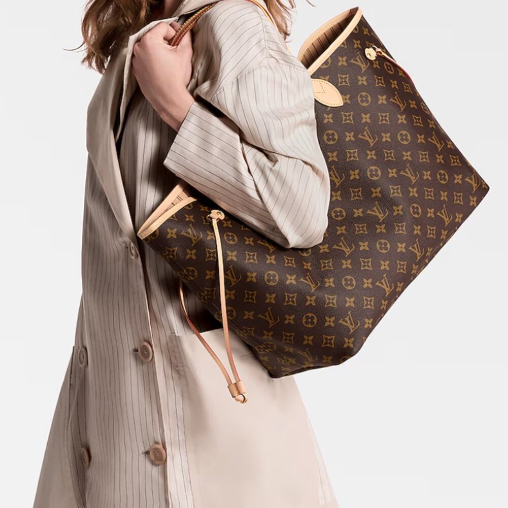 Louis Vuitton GM Monogram Large Tote